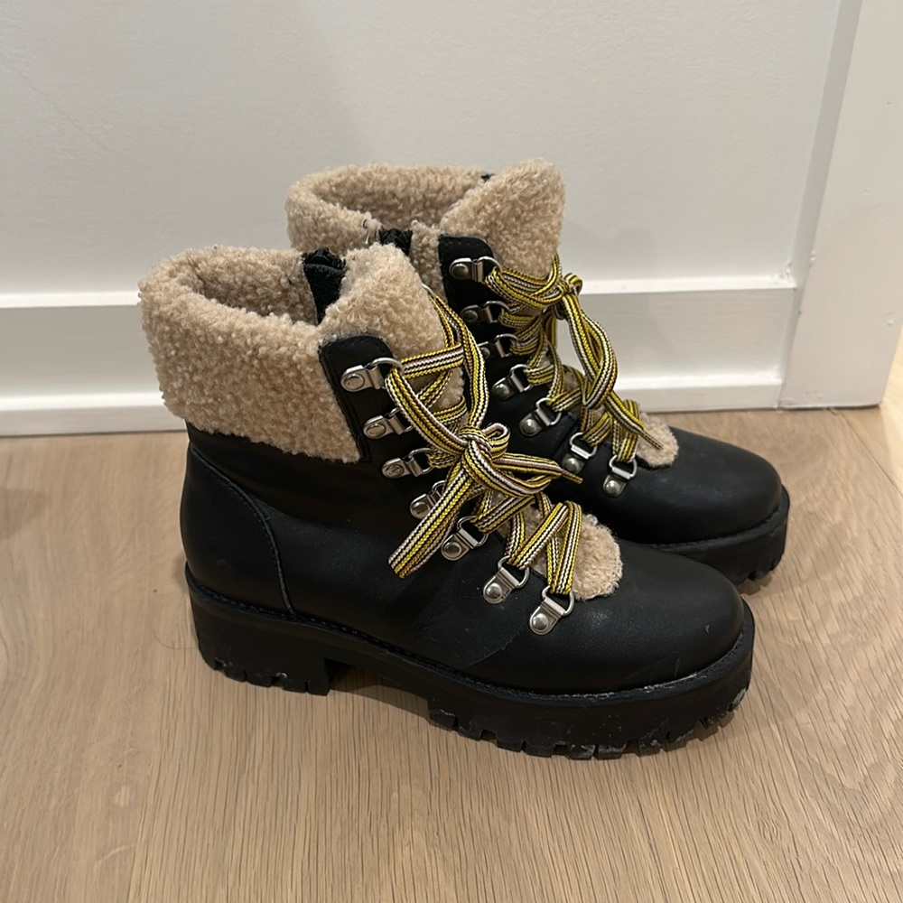 Women’s Steve Madden boots